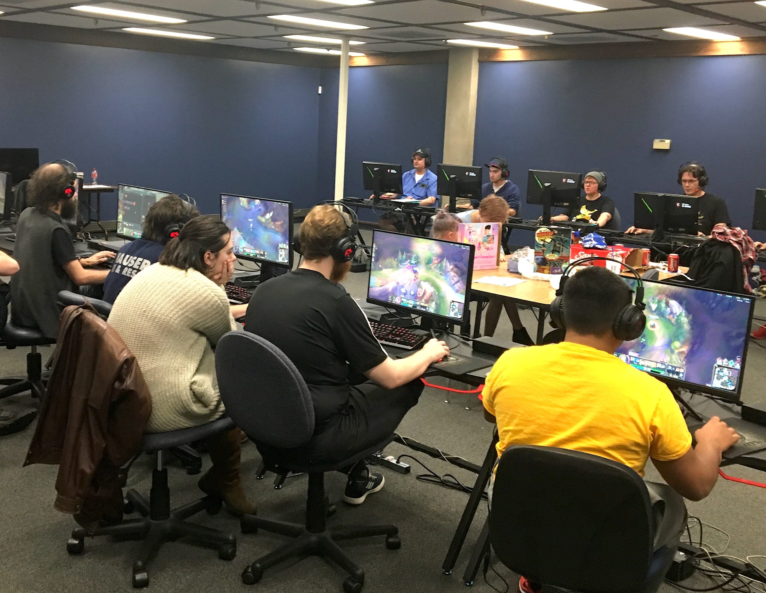 Esports teams at Southwestern Oregon Community College compete against two- and four-year schools.