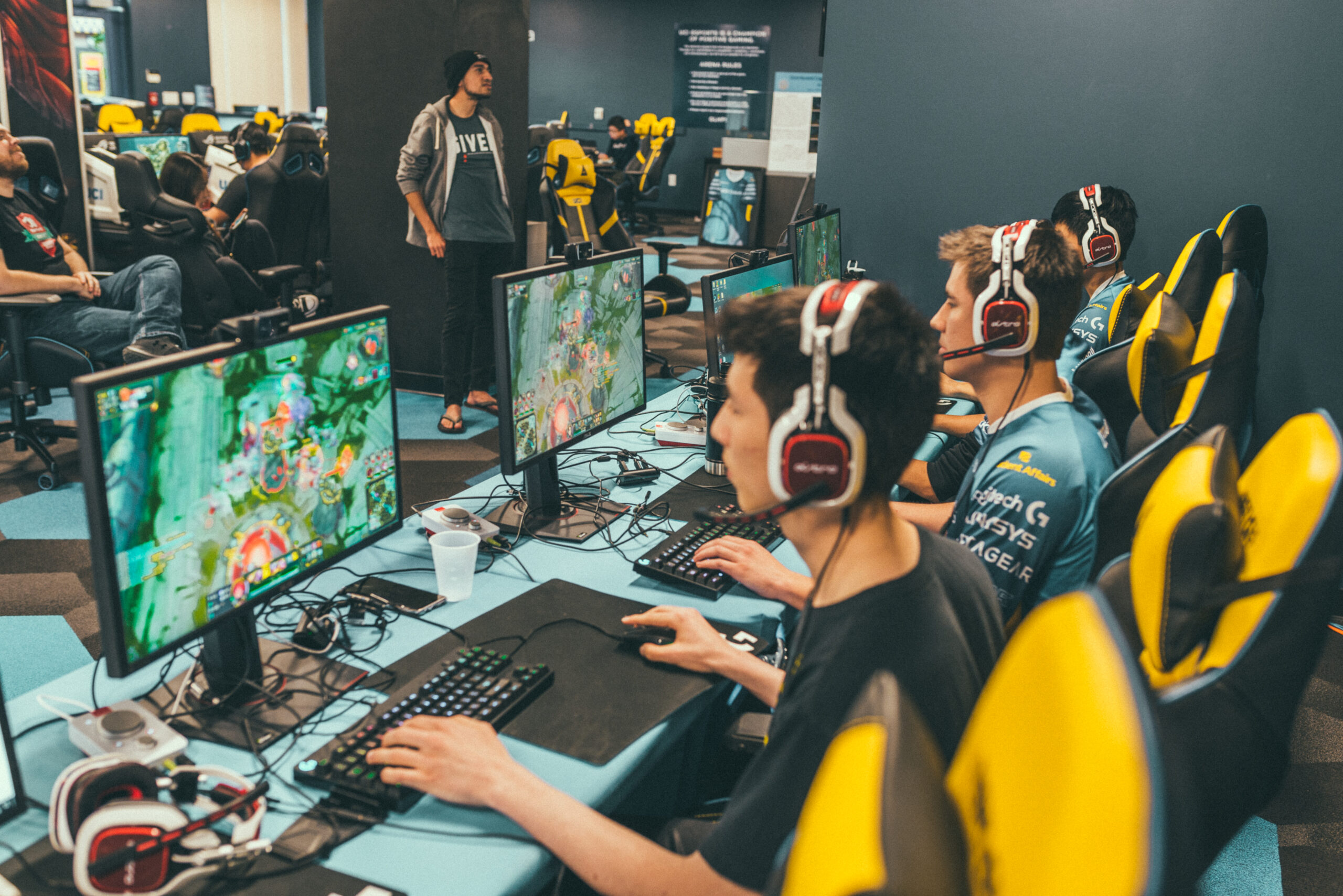 A sponsor has provided the University of California, Irvine's esports teams with some exercise equipment for players who want to more than stretch during breaks. 