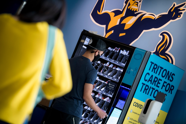 UC San Diego's vending machines distribute up to 2,000 COVID test kits a day. (Erik Jepsen/UC San Diego)